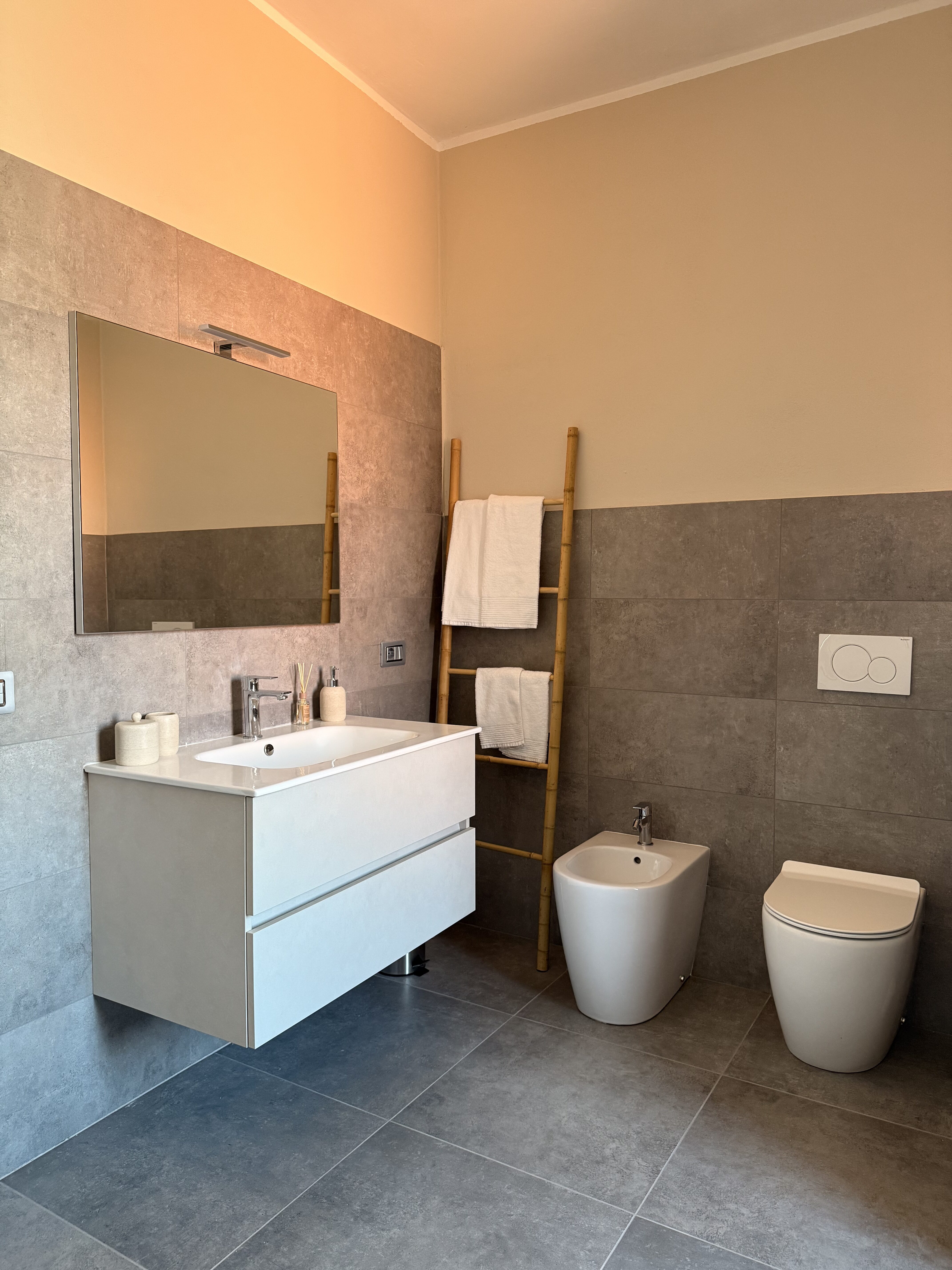 Bathroom at Dimora Canonica